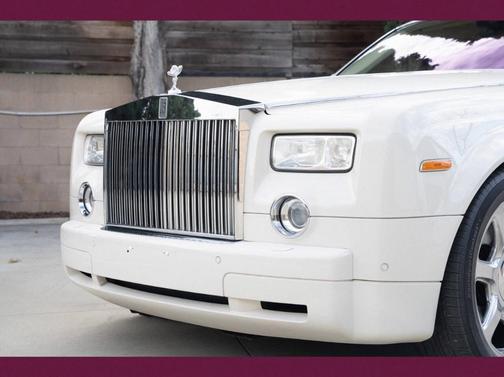 2005 Rolls-Royce Phantom VI Base