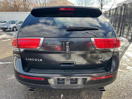2015 Lincoln MKX Base