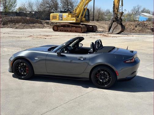 2019 Mazda MX-5 Miata Club