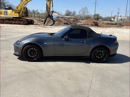 2019 Mazda MX-5 Miata Club