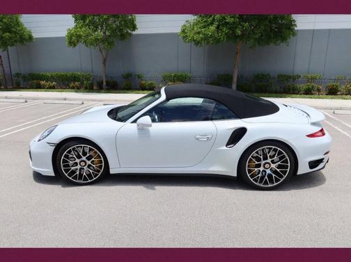 2015 Porsche 911 Turbo