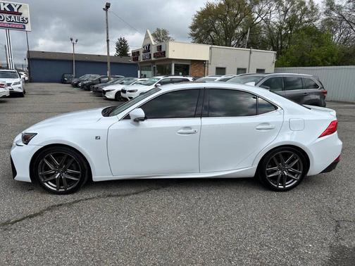 2017 Lexus IS 300 Base