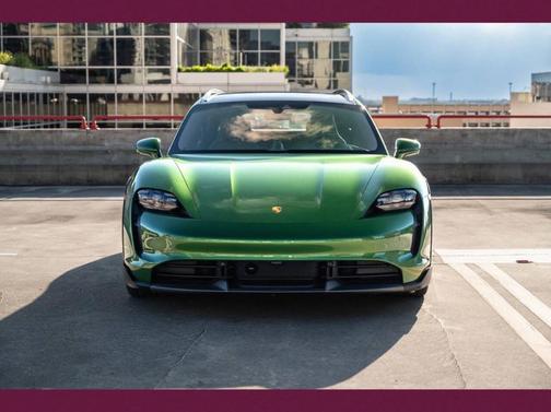 2023 Porsche Taycan Turbo