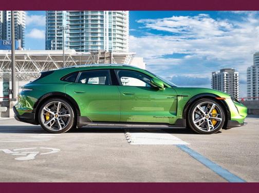 2023 Porsche Taycan Turbo