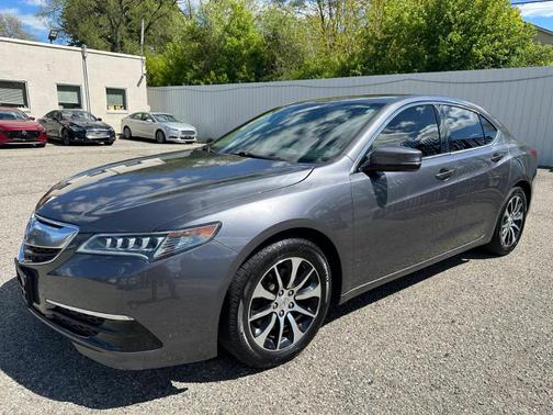 Gray 2017 Acura TLX w/Technology Package
