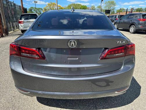 Gray 2017 Acura TLX w/Technology Package