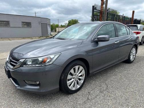 Gray 2013 Honda Accord EX-L V-6