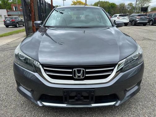 Gray 2013 Honda Accord EX-L V-6