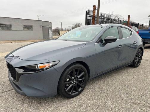 2023 Mazda Mazda3 2.5 S Carbon Edition