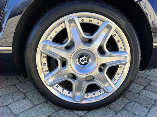 2013 Bentley Continental Flying Spur 