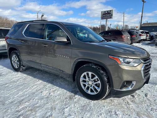 2020 Chevrolet Traverse LT Cloth