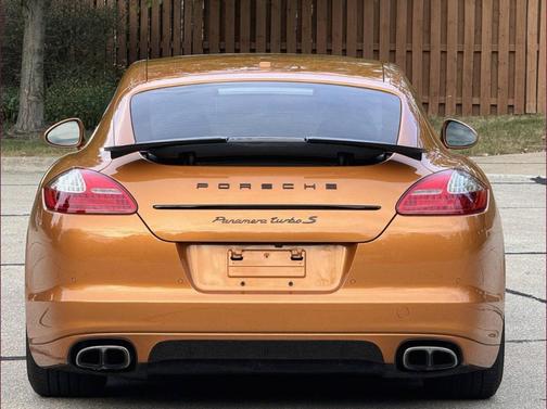 2013 Porsche Panamera Turbo