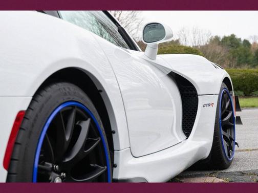 2017 Dodge Viper GTC