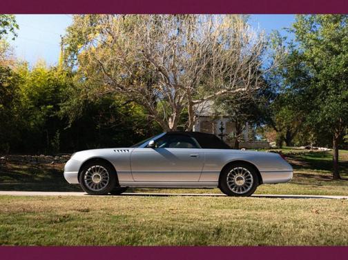 2002 Ford Thunderbird Deluxe