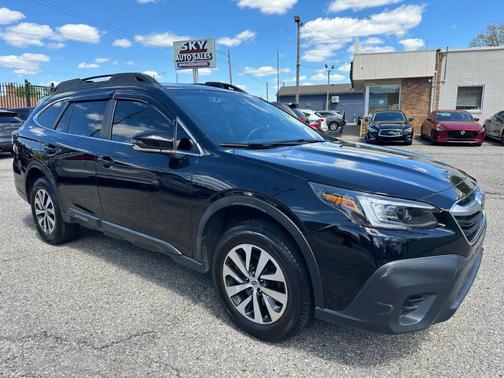 Crystal Black Silica 2020 Subaru Outback Premium