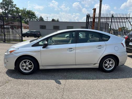 2010 Toyota Prius II
