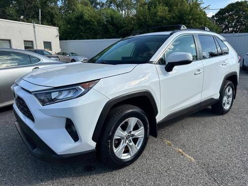 2019 Toyota RAV4 XLE