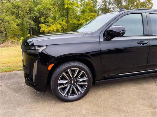 2023 Cadillac Escalade ESV Sport Platinum