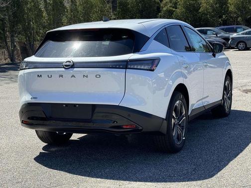 Everest White P 2026 Nissan Murano SV