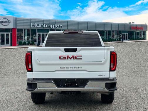 Summit White 2025 GMC Sierra 1500 SLT