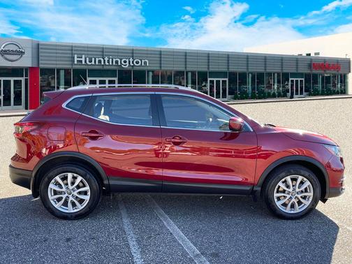 2021 Nissan Rogue Sport SV