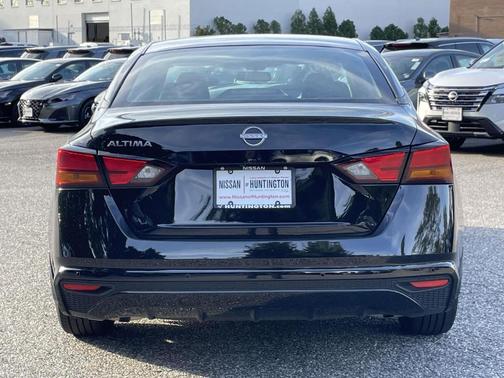 2024 Nissan Altima 2.5 S