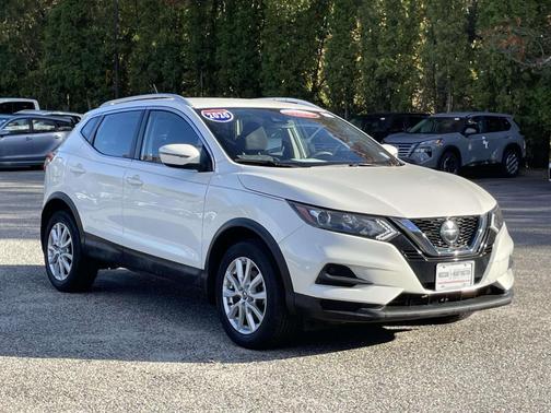 2020 Nissan Rogue Sport SV