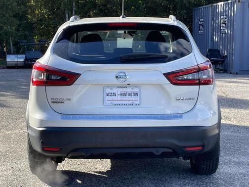 2020 Nissan Rogue Sport SV