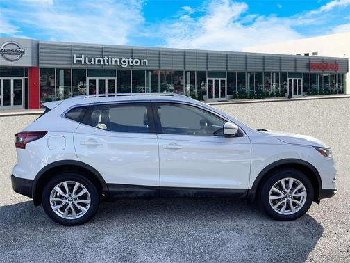 2020 Nissan Rogue Sport SV