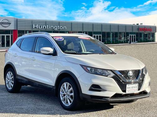 2020 Nissan Rogue Sport SV