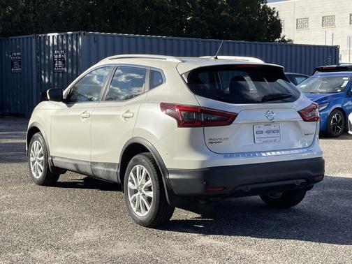 2020 Nissan Rogue Sport SV
