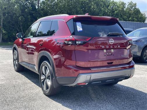 2025 Nissan Rogue SL