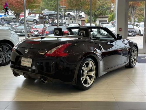2010 Nissan 370Z Touring