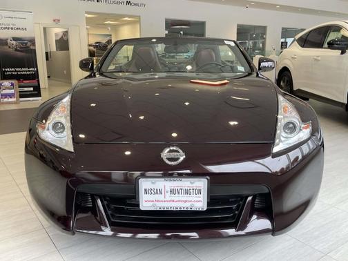 2010 Nissan 370Z Touring