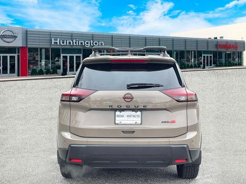 2025 Nissan Rogue Rock Creek