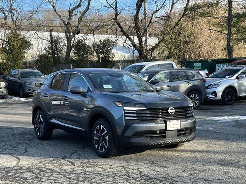 2025 Nissan Kicks SV