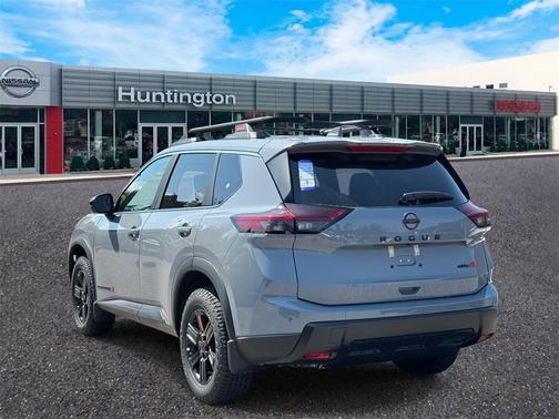 2025 Nissan Rogue Rock Creek