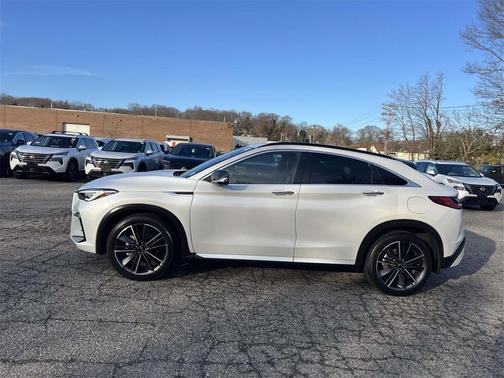 2025 INFINITI QX55 ESSENTIAL