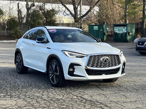 2025 INFINITI QX55 ESSENTIAL