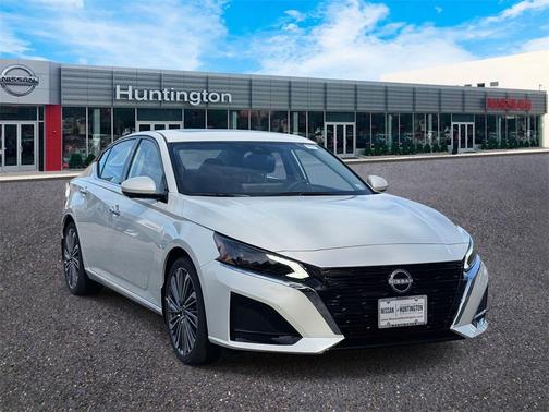 2025 Nissan Altima SL