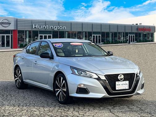 2021 Nissan Altima 2.5 SR