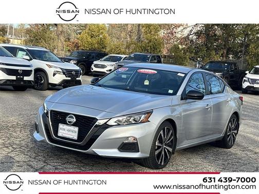 2021 Nissan Altima 2.5 SR