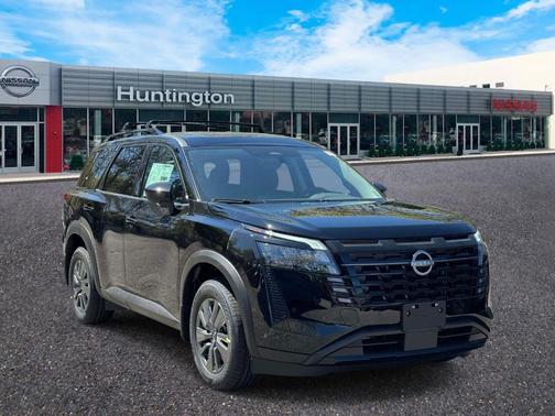 Black 2026 Nissan Pathfinder SV