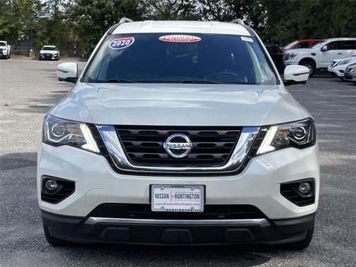 2020 Nissan Pathfinder SL