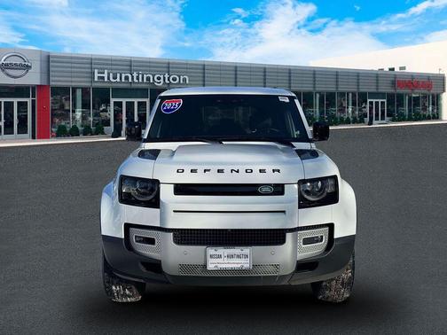 2025 Land Rover Defender P300