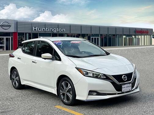 2022 Nissan Leaf SV PLUS