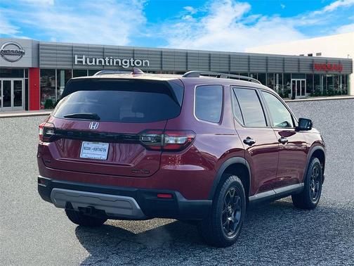 2025 Honda Pilot TrailSport