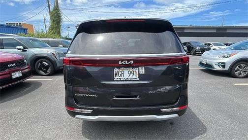 2022 Kia Carnival LXS