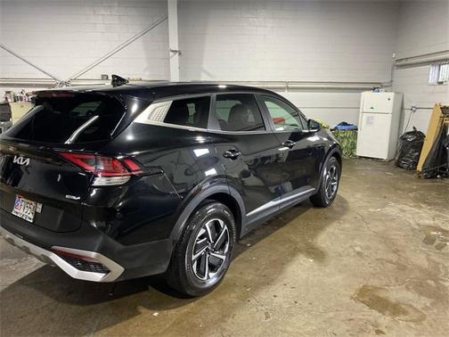 2025 Kia Sportage Hybrid LX