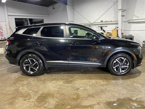 2025 Kia Sportage Hybrid LX